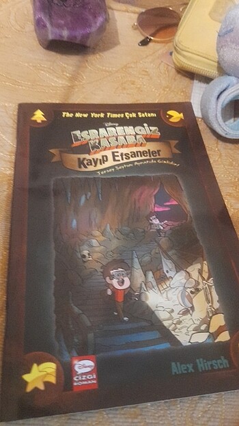 Esrarengiz kasaba kitap 