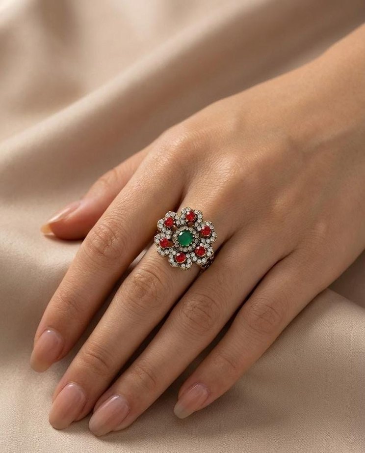 "Saray Bahçesinin Sırrı" Vintage Yüzük 17 Numara - Görsel 3