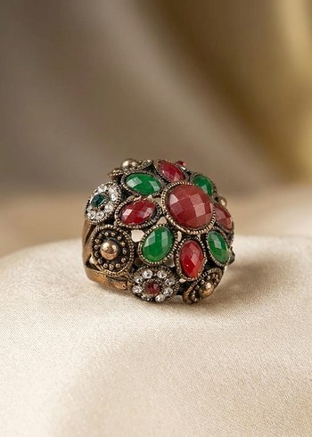 "Sarayın Saklı Bahçesi" Vintage Yüzük - 18 Numara - Görsel 2