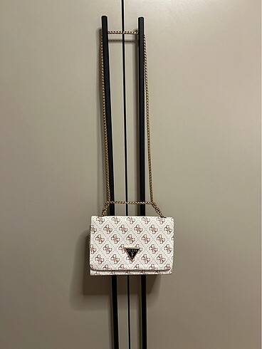 Guess çanta