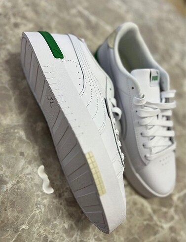 40 Beden puma spor ayakkabı