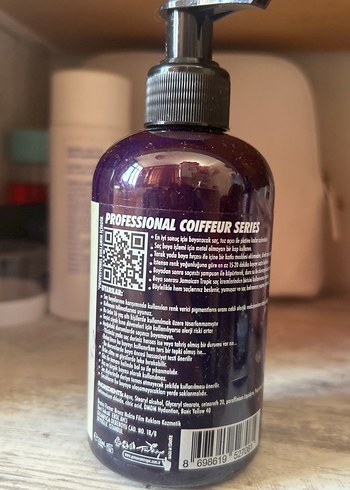 Jamaican Tropic Color Yarı Kalıcı Saç Boyası - Görsel 2