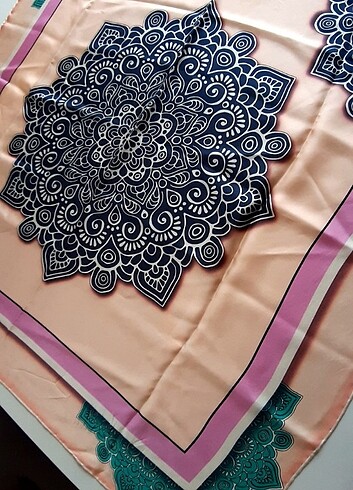Silk home ipek eşarp 