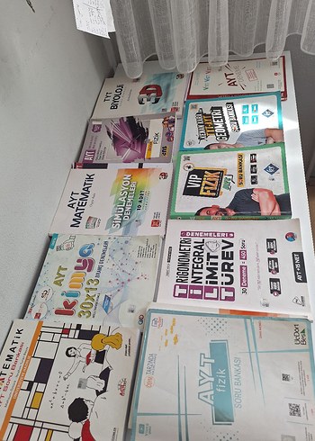 AYT ve TYT Sınav Hazırlık Kitapları Seti