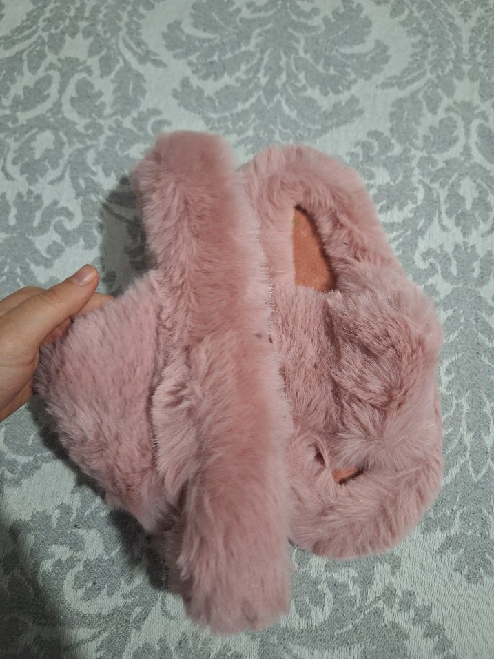 tüylu terlik - Görsel 2