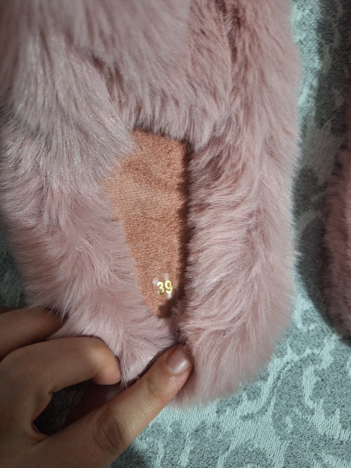 tüylu terlik - Görsel 3