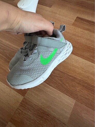 Nike Nike 24