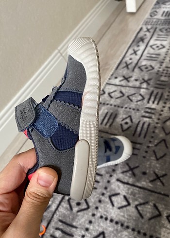 Gri Bağcıklı ve Cırtlı Erkek Çocuk Spor Ayakkabı - Görsel 4