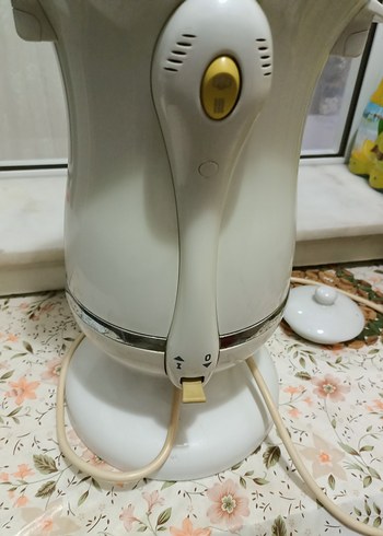 Beden beyaz Renk Beko Beyaz Demlikli Çay Makinesi