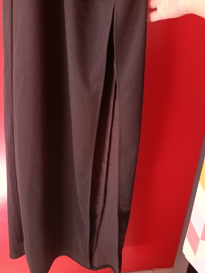 Siyah Drapeli Tek Omuz Uzun Elbise - Görsel 4