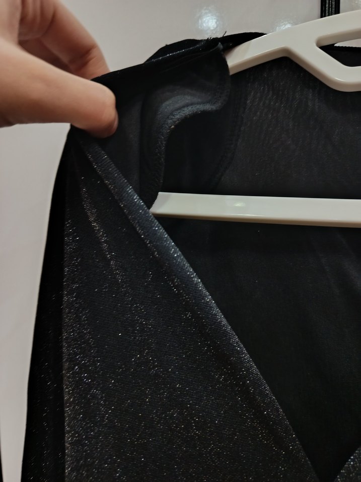 Parlak Siyah V Yakalı Uzun Kollu Mini Elbise - Görsel 5