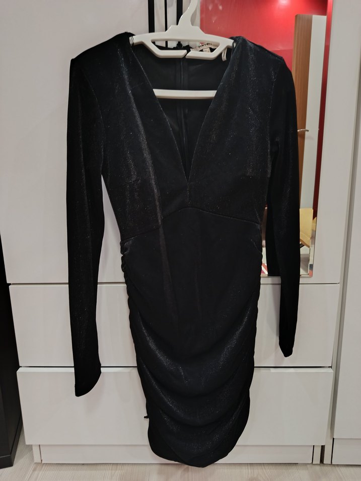 Parlak Siyah V Yakalı Uzun Kollu Mini Elbise - Görsel 2