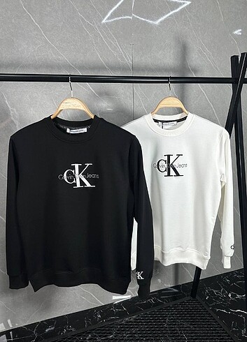 Calvin Klein beyaz