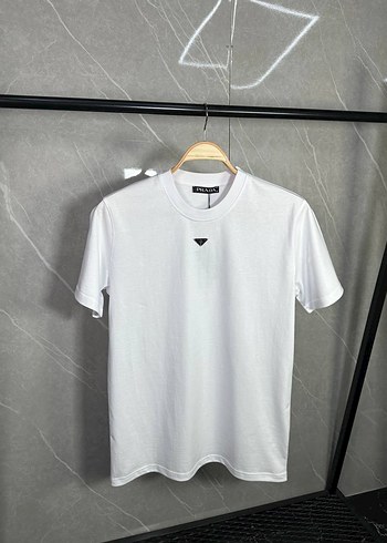 Prada ürünü