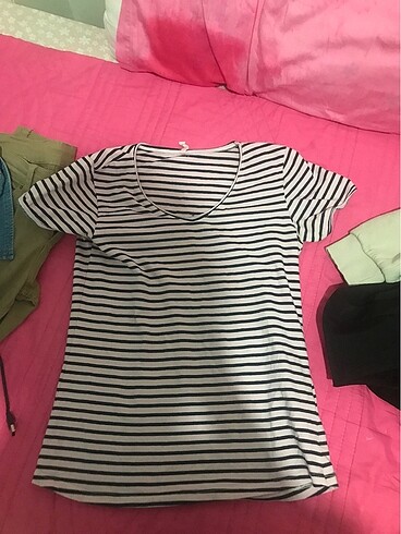 l Beden Defacto tshirt pembe lacivert
