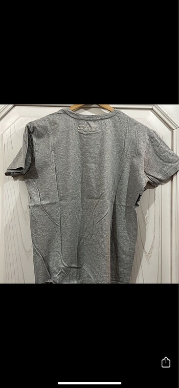 m Beden Armani tshirt