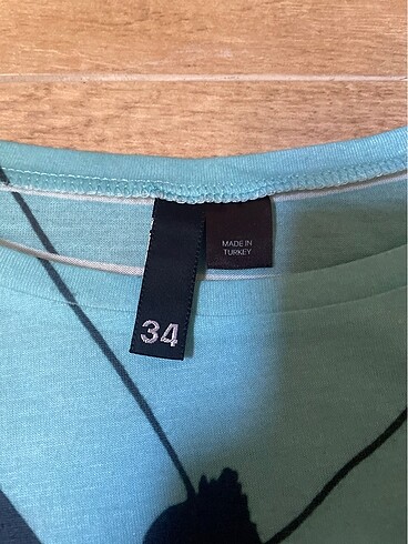 34 Beden Hm crop bluz