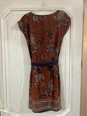 m Beden Batik elbise