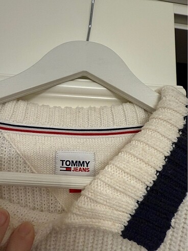 l Beden Tommy jeans kazak