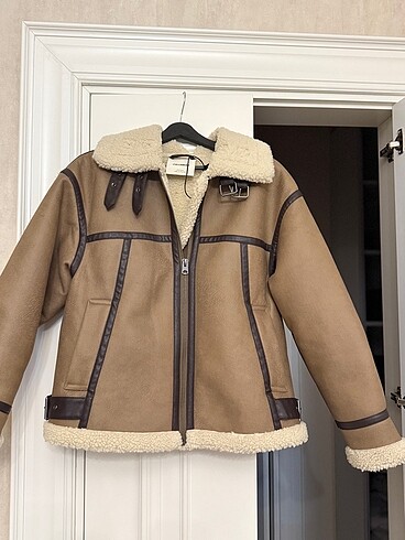 s Beden Pull&bear mont