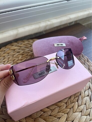 Miu miu gözlük