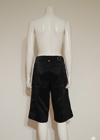 Kadın Siyah Loose Fit Bermuda Şort - Görsel 2