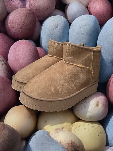 Diğer Ugg platform taban bot