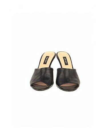 39 Beden Nine West Terlik %70 İndirimli.