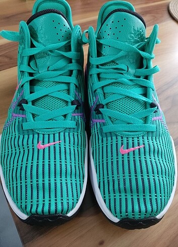 Nike LeBron Witness 6 basketbol ayakkabı 