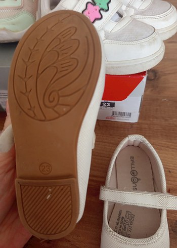 Pretty Ballerinas 23