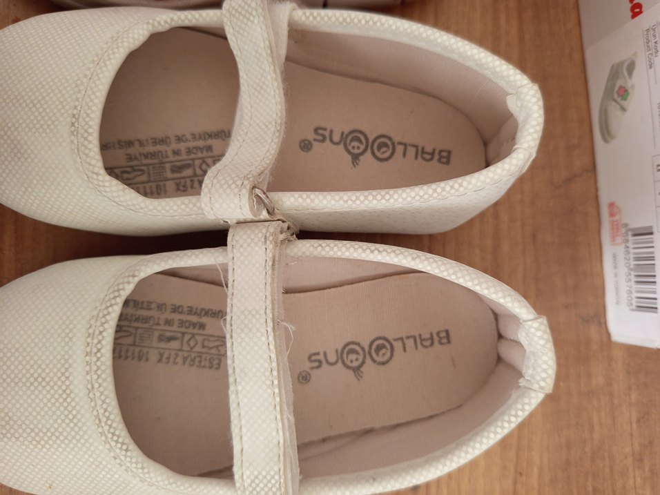 Kız Çocuk Beyaz Babet Ayakkabı Velcro - Görsel 2