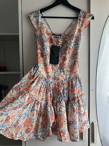 Mini elbise
