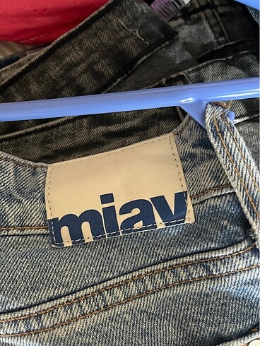 26 Beden MAVİ MİAV MODEL JEAN??