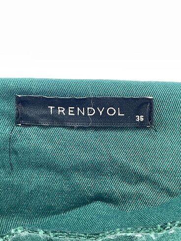 36 Beden yeşil Renk Trendyol & Milla Trenchcoat %70 İndirimli.