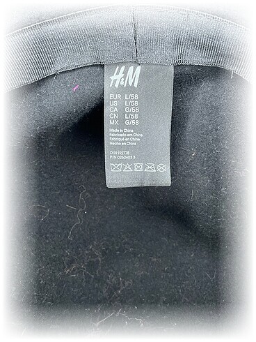 Beden H&M Şapka %70 İndirimli.