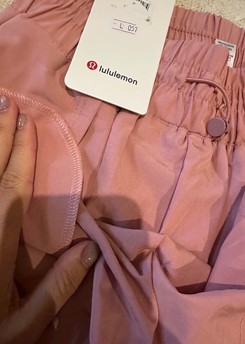 Lululemon Pembe Mini Şort çiftli - Görsel 6