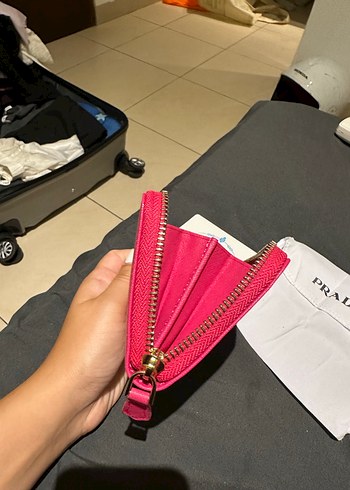 PRADA Pembe Deri Fermuarlı Cüzdan - Görsel 4