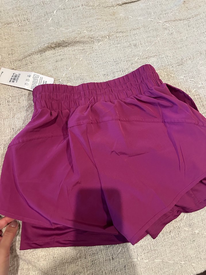 Alo markan kadın Mor Mini Spor Şort ikili Elastik Bel - Görsel 3