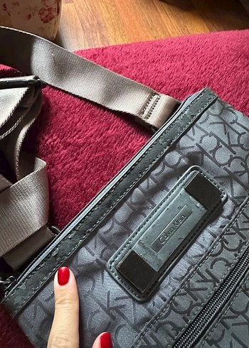 Gri calvin klein çanta - Görsel 5