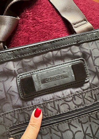 Gri calvin klein çanta - Görsel 3
