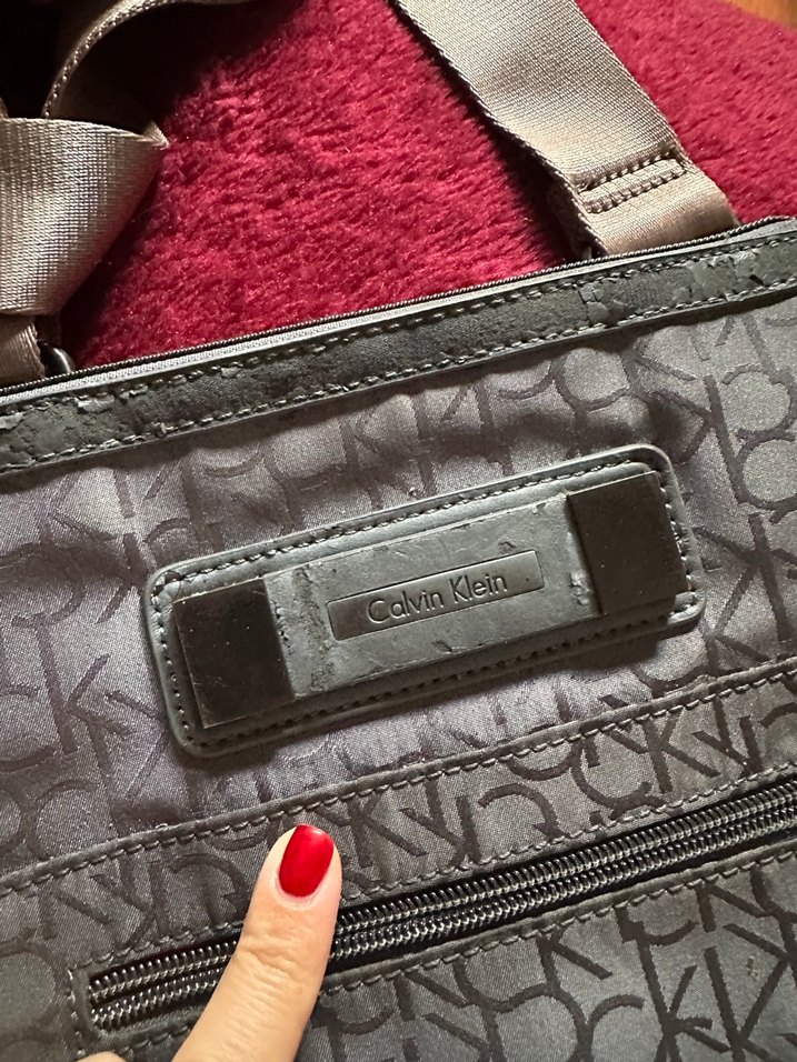 Gri calvin klein çanta - Görsel 3