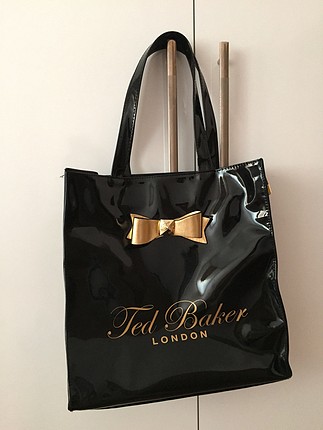 Ted Baker 