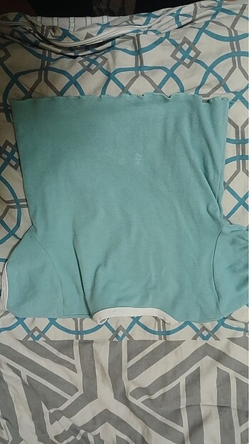 Bebek mavisi crop