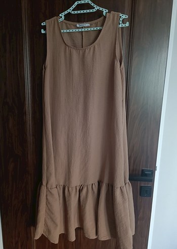 Diğer Bej Süet Mini Volanlı Elbise