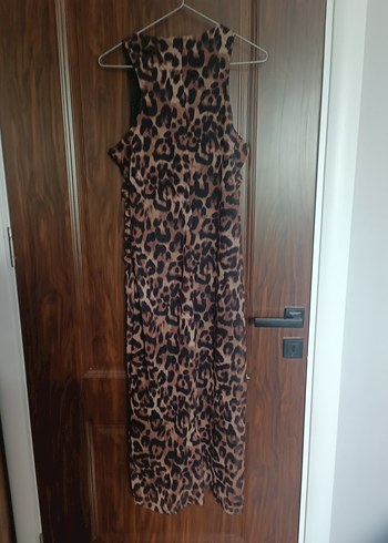 42 Beden leopar desenli tül astarlı elbise
