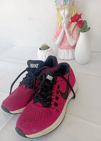Nike Spor ayakkabısı 