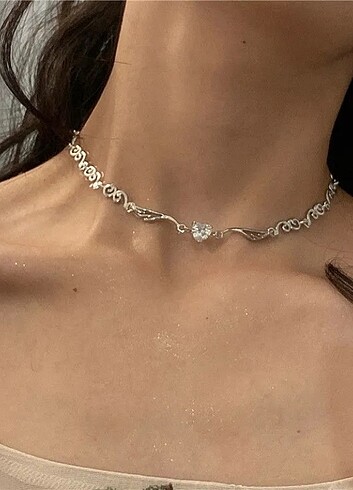 kalpli choker kolye