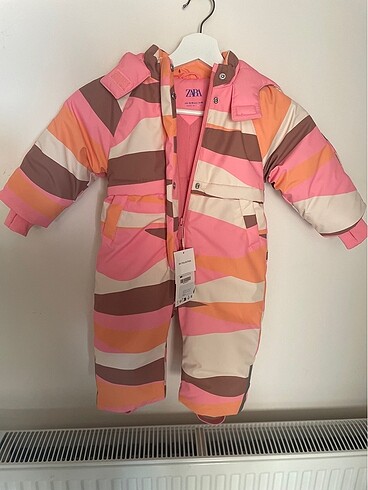 Zara Astronot Tulum