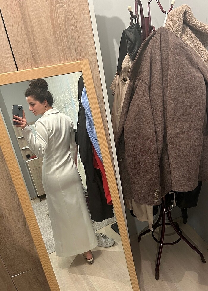 Beyaz blazer nikah elbisesi - Görsel 5