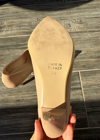 Zara Bej Minimalist Stiletto Topuklu Kadın Ayakkabı